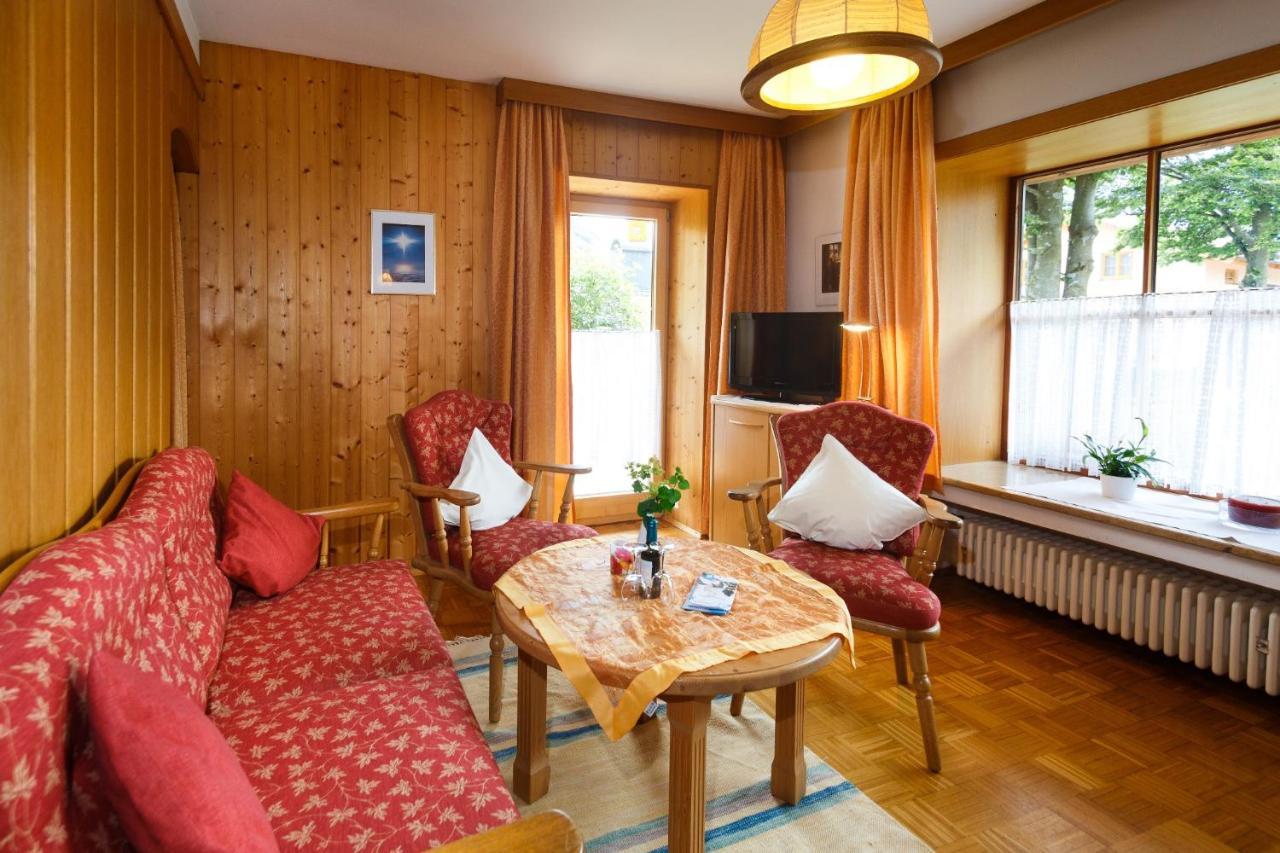 Cafe Chiemgau Und Gaestehaus Ruhpolding Eksteriør bilde