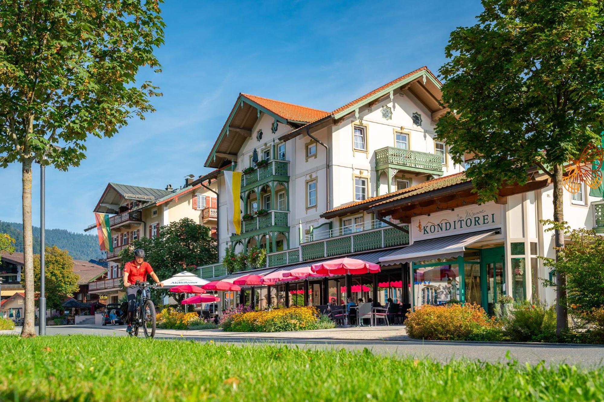 Cafe Chiemgau Und Gaestehaus Ruhpolding Eksteriør bilde